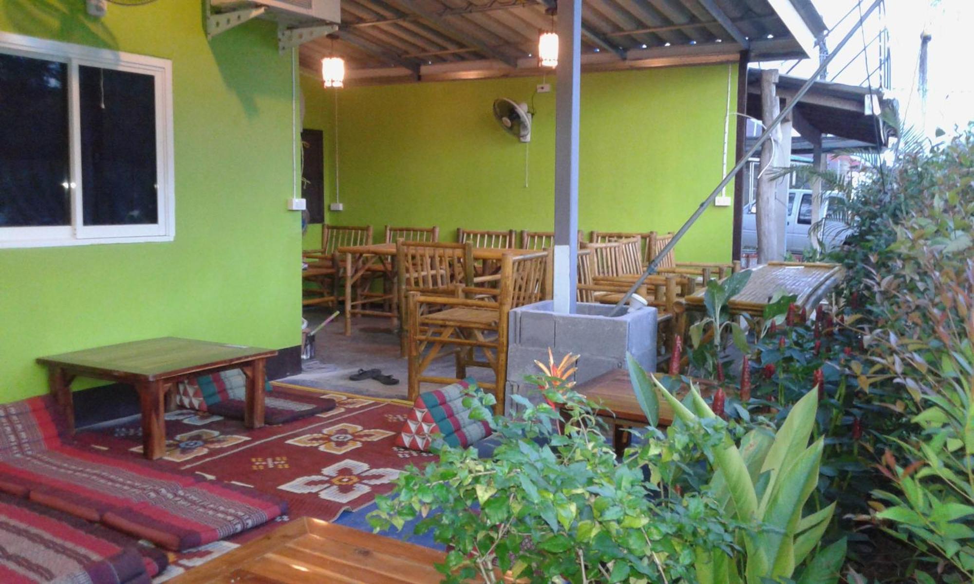 Baan Mook Anda Hostel Koh Lanta Exterior foto